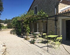 Toàn bộ căn nhà/căn hộ Provencal Mas Tt Comfort With A Clear View On The Mont Ventoux Pool (Grignan, Pháp)