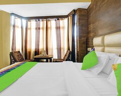 Khách sạn Itsy By Treebo - Hotel Amrita Raghunath Bazaar Jammu (Jammu, Ấn Độ)