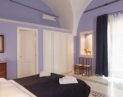 Khách sạn Villa Urso Bed&Breakfast (Monteroni di Lecce, Ý)