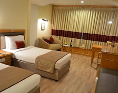 Khách sạn The Maya Hotel (Jalandhar, Ấn Độ)