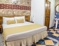 Hotel 3 Banderas (Cartagena, Colombia)