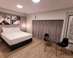 Hotel Travel Inn Live & Lodge Ibirapuera (São Paulo, Brasilien)