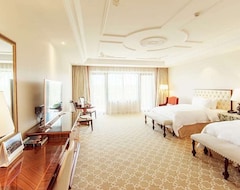 Hotelli Wyndham Grand Plaza Royale Resort Nanjing (Nanjing, Kiina)