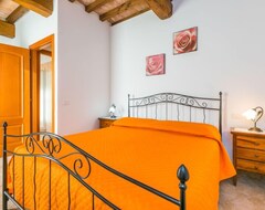 Toàn bộ căn nhà/căn hộ Vacation Home Il Tramonto In Scarlino - 6 Persons, 2 Bedrooms (Carlino, Ý)