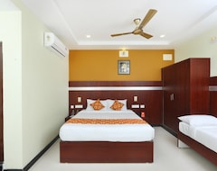 Khách sạn Hotel Ramcharan Residency, Tirupati (Tirupati, Ấn Độ)