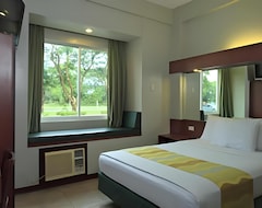 Hotelli Microtel Inn and Suites Tarlac (Tarlac City, Filippiinit)