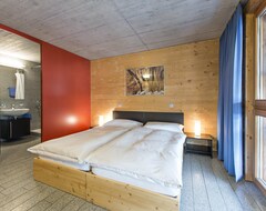 Khách sạn Hostel Inn Lodge (Celerina-Schlarigna, Thụy Sỹ)