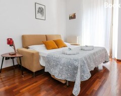 Toàn bộ căn nhà/căn hộ Marocco 15 - Large Flat In Loreto (Milan, Ý)