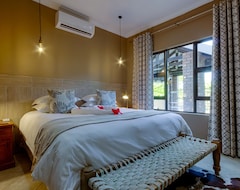 Bed & Breakfast St Lucia Eco Lodge (St. Lucia, Nam Phi)