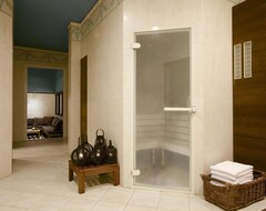 Dreibettzimmer Basic Mit Dusche Oder Bad - Das Regina, Hotel (Bad Gastein, Austria)