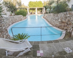Hotel Tia Pool Studio (Racale, Italija)