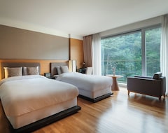 The Suites Hotel Namwon (Namwon, South Korea)