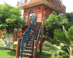 Hele huset/lejligheden The Red Tower, Luxurious Home For Rent In A 2000 M2 Exceptional Area (Wanar, Senegal)