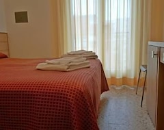 Khách sạn Hotel St. Moritz (Rimini, Ý)