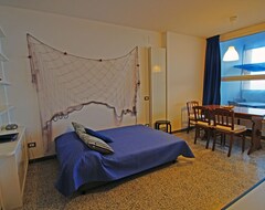 Tüm Ev/Apart Daire News 2018 - Apartment 'Frontemare' - Terrace Facing The Sea (Castagneto Carducci, İtalya)