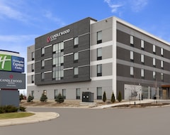 Candlewood Suites Collingwood, An Ihg Hotel (Collingwood, Canadá)