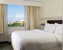 Hotel Aaamazing Dania Beach!! 1 Bedroom Suite, King Bed, Sofa Sleeper (Dania Beach, Sjedinjene Američke Države)