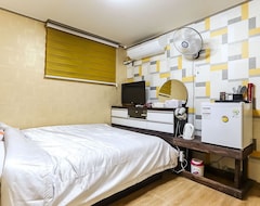 Khách sạn Solbit Motel (Gangneung, Hàn Quốc)