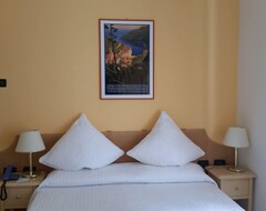 Khách sạn Hotel Argentina (Santa Margherita Ligure, Ý)