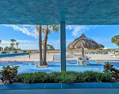 Hotel Tahitian Beach Resort (Treasure Island, USA)