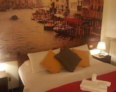 Khách sạn Hotel Palombella & Restaurant (Frosinone, Ý)