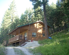 Cijela kuća/apartman Picturesque Montana Log Cabin Overlooking The Nine Mile Creek (Alberton, Sjedinjene Američke Države)