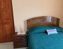 Entire House / Apartment Chalet De 2 Pisos Ubicada En La Mejor Zona Residencial De Ayacucho (Ayacucho, Peru)