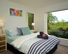 Entire House / Apartment Views, Sun, Peace And Tranquility (Taipa-Mangonui, New Zealand)