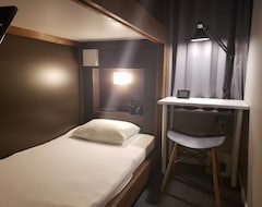 Hotel Capsule The Ginza (Kumamoto, Japón)