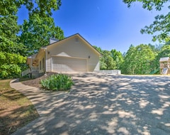 Toàn bộ căn nhà/căn hộ Charming Ranch-style Home Near Lake Lanier! (Gainesville, Hoa Kỳ)