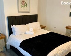Tüm Ev/Apart Daire Blossom Holiday Lets - 3 Bed Bensham Apartment (Gateshead, Birleşik Krallık)