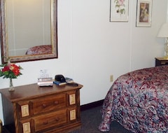 Khách sạn Hotel Quartz Mountain Inn (Negaunee, Hoa Kỳ)