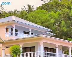 Koko talo/asunto Villea Frangipani (Anse Intendance, Seychellit)