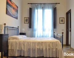 Bed & Breakfast Giardino Del Mare Camera Cielo (Petrosino, Ý)