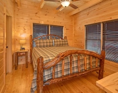 Casa/apartamento entero Bear With Me - 3 Bedroom - Sleeps 12 (Maryville, EE. UU.)