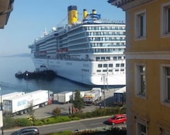 Otel Porporella (Trieste, İtalya)