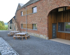 Toàn bộ căn nhà/căn hộ Fully restored fermette with sauna in peaceful setting in the village of Noiseux (Somme-Leuze, Bỉ)