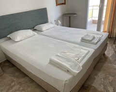 Hotelli Neapolis Apartments (Paleochora, Kreikka)