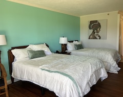 Hotelli Light Filled Room, Just Steps To The Beach (Lihue, Amerikan Yhdysvallat)