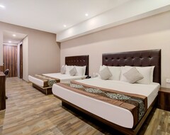 Hotel Summit Milestone S & Banquets (Siliguri, Indija)