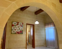 Entire House / Apartment Located In Victoria - Mejda Farmhouse - 2 Bedroom Farmhouse With Private Pool (Malta, USA)