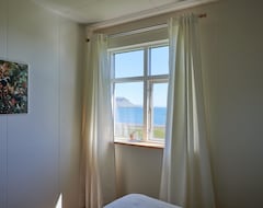 Casa/apartamento entero A Roomy Quality Cottage With A View, Close To The Ferry Harbor BrjanslÃ¦kur (Patreksfjörður, Islandia)