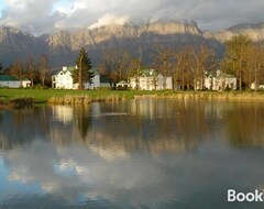 Hele huset/lejligheden Glen Abbey Apartments On The Erinvale Golf And Country Esate (Cape Town, Sydafrika)