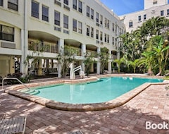 Sunny Penthouse Suite At The Palm Beach Hotel (Palm Beach, Sjedinjene Američke Države)