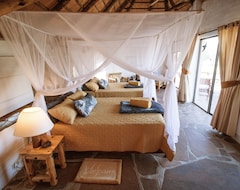 Hotelli Huab Lodge & Bush Spa (Kamanjab, Namibia)