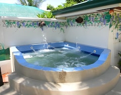 Lomakeskus Sea Of Dreams Resort - Spa (Caba, Filippiinit)