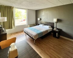 Hotel Studio 6 Suites Clarion, PA (Cooksburg, USA)