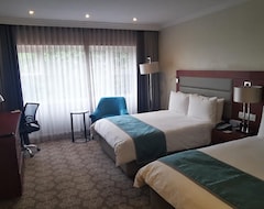 Holiday Inn - Johannesburg Sunnyside Park, An Ihg Hotel (Parktown, South Africa)