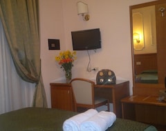 Hotel Philia (Rim, Italija)