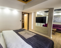 Zek Residence Hotel (İzmir, Türkiye)